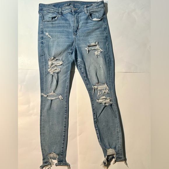 American Eagle Outfitters Denim - Women’s Hi Rise Jegging Light Blue Denim Jeans